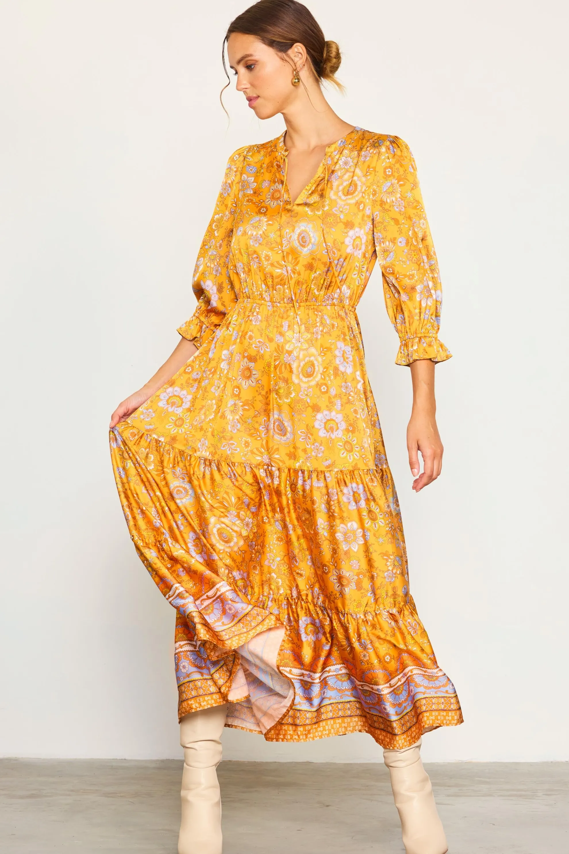Retro Floral Motif Maxi Dress