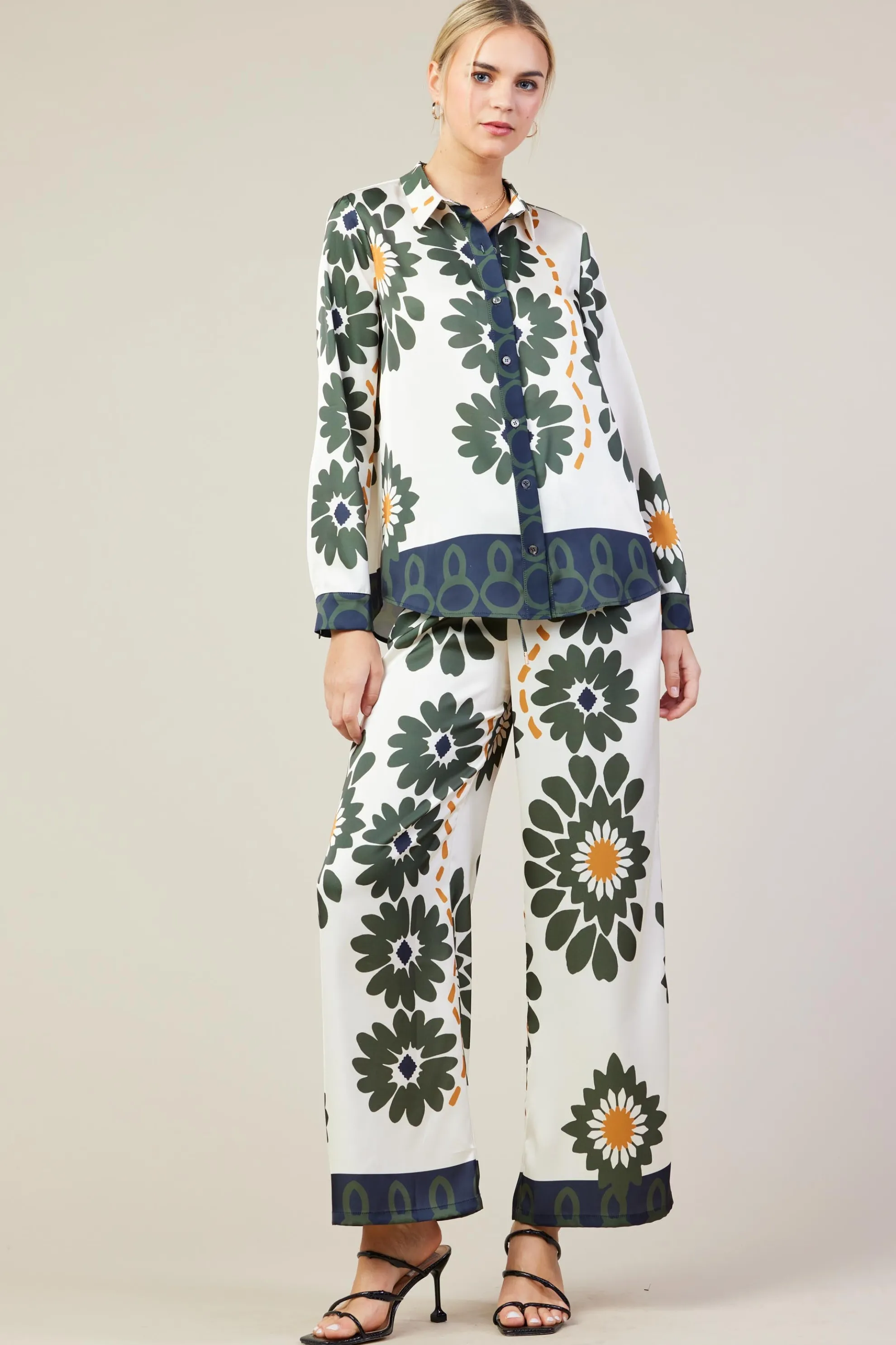 Floral Print Longsleeve Blouse