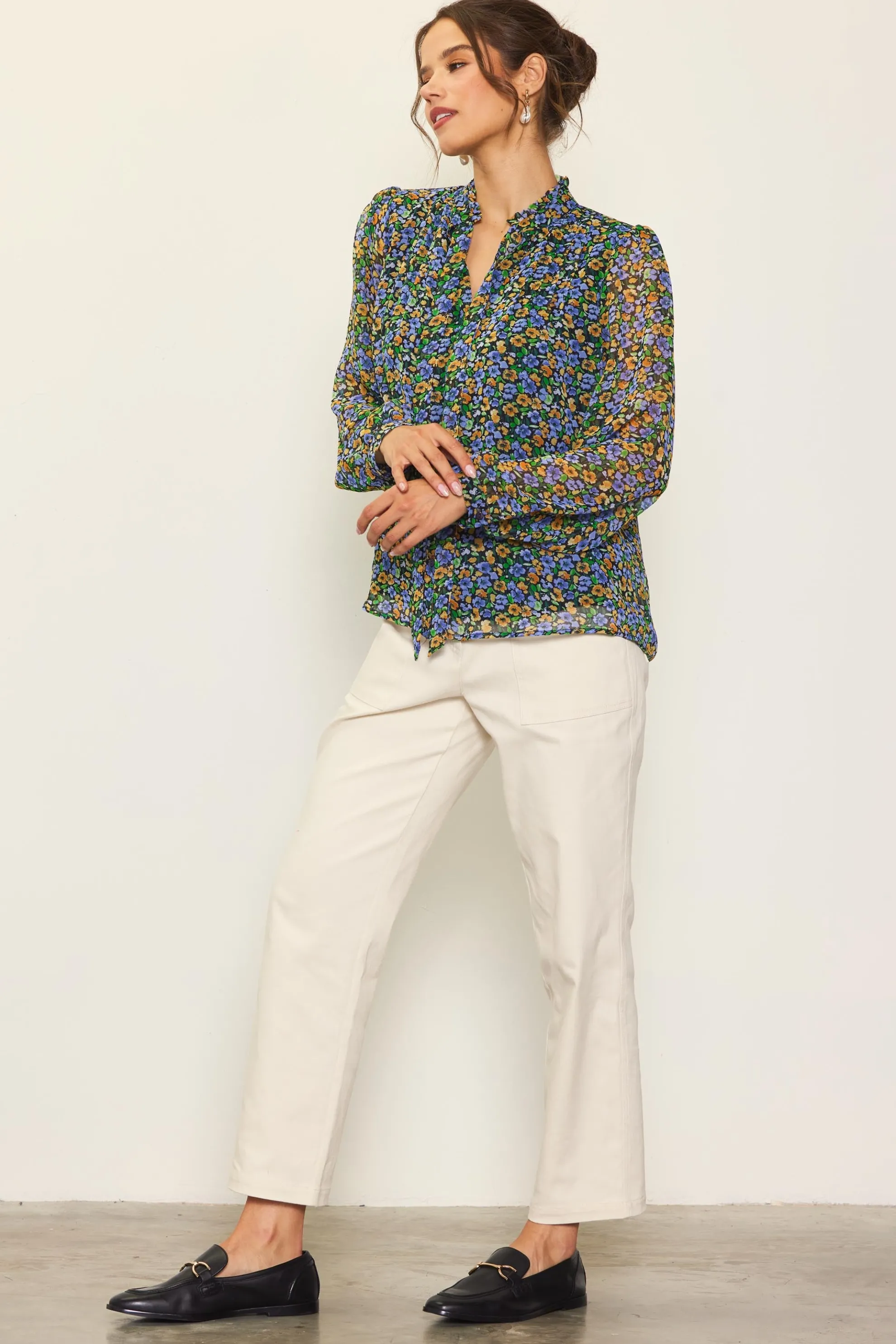 Daisy Print Neck Tie Blouse