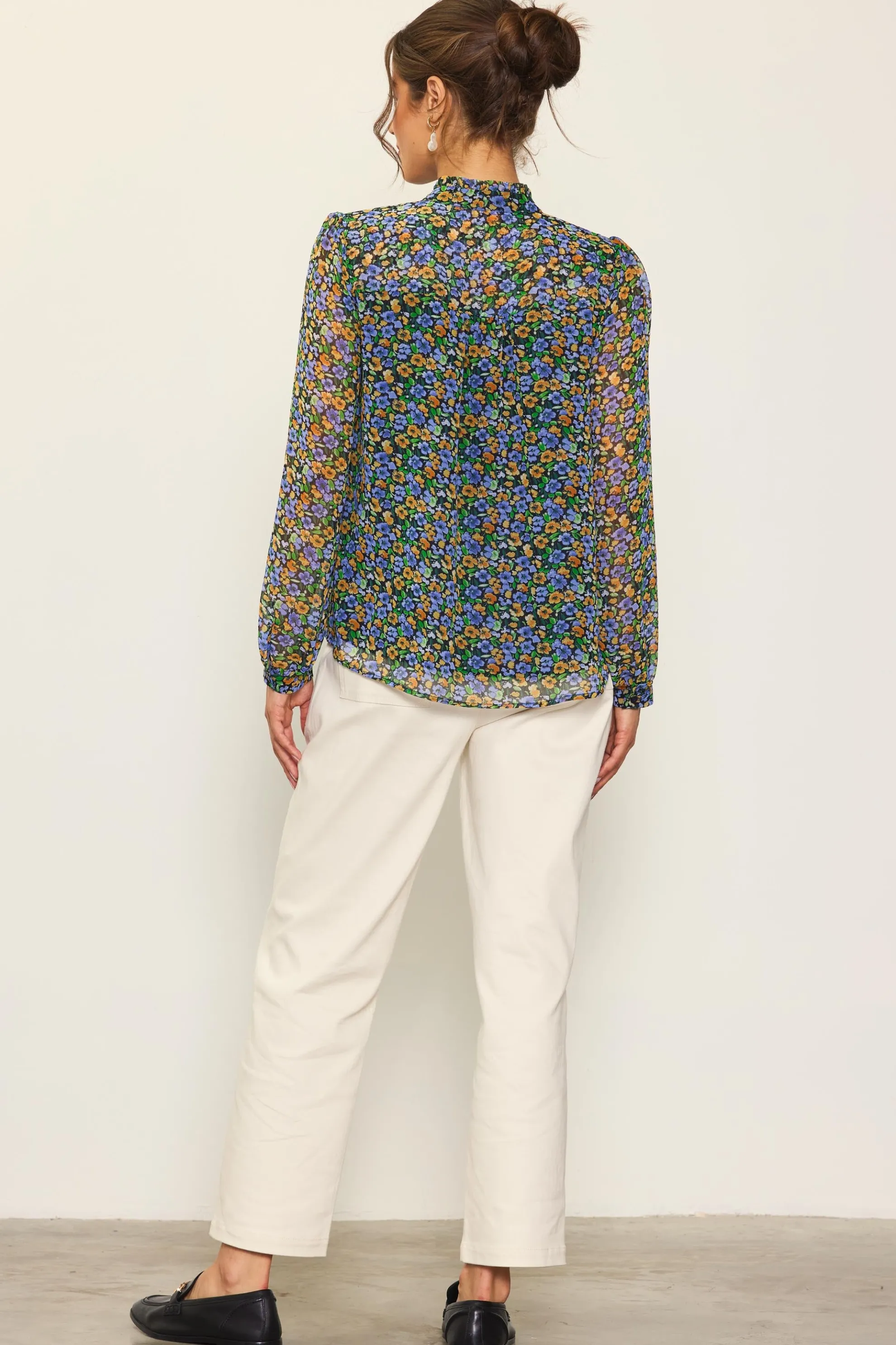 Daisy Print Neck Tie Blouse