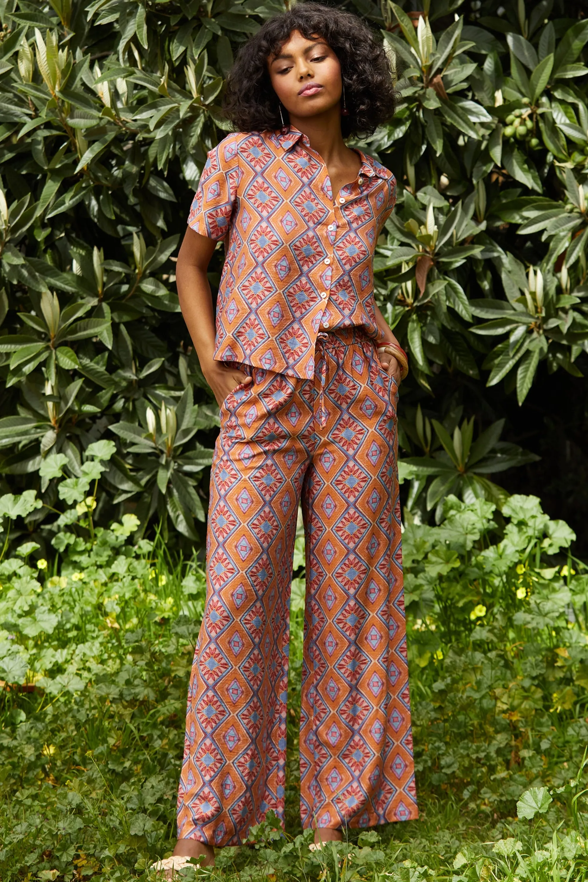 Aspen Print Elastic Waist Pants