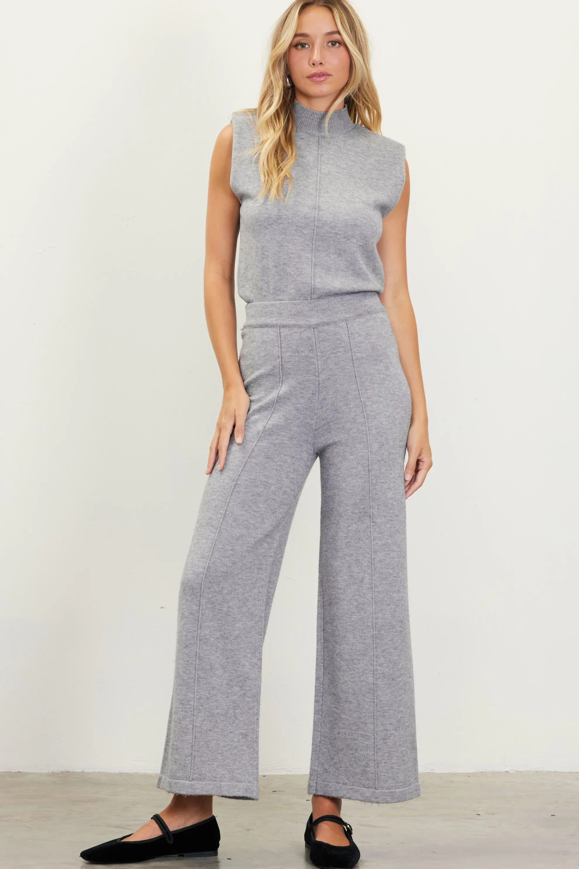 Cropped Knit Pants