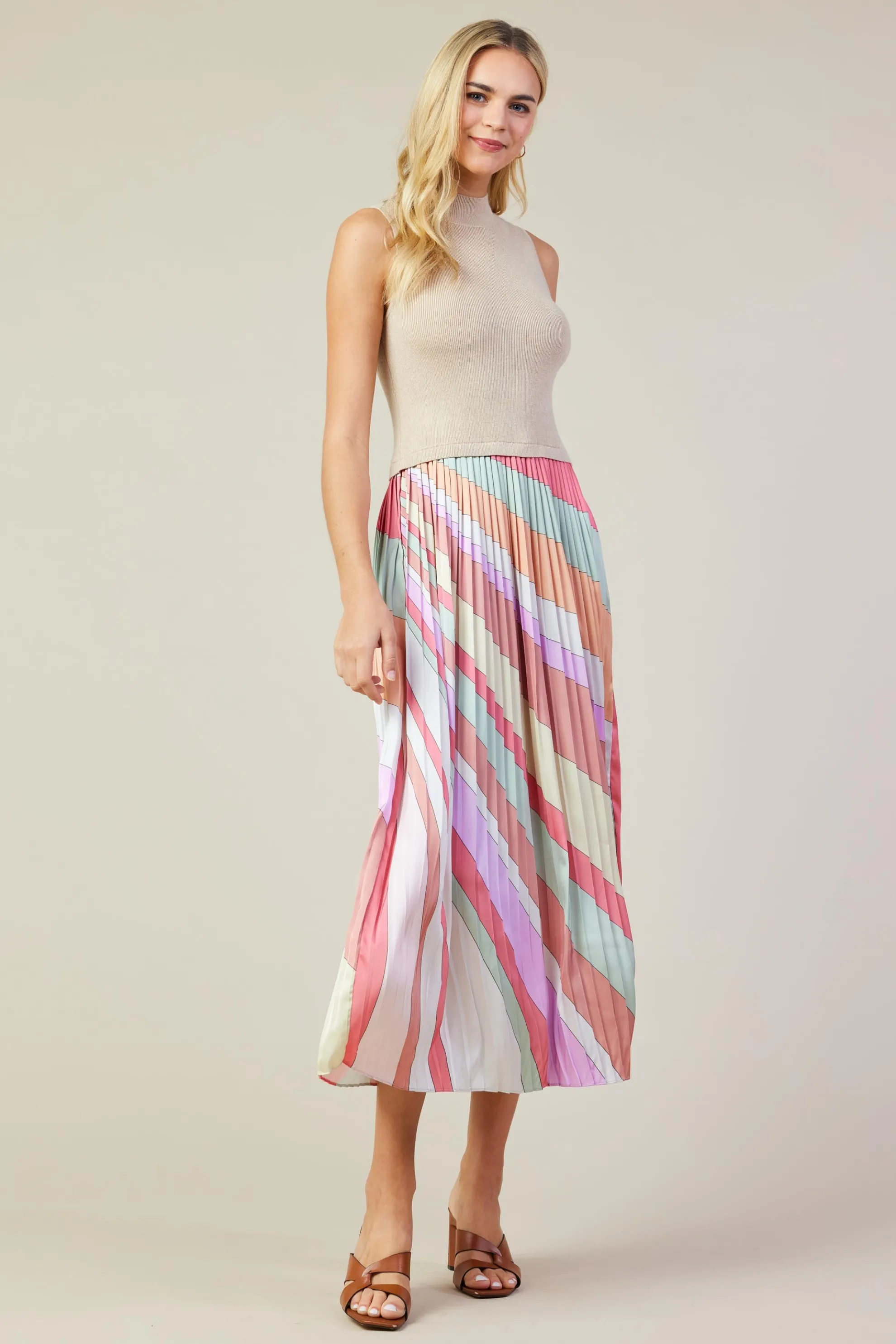 Carmine Print Mixed Media Pleated Midi Dress