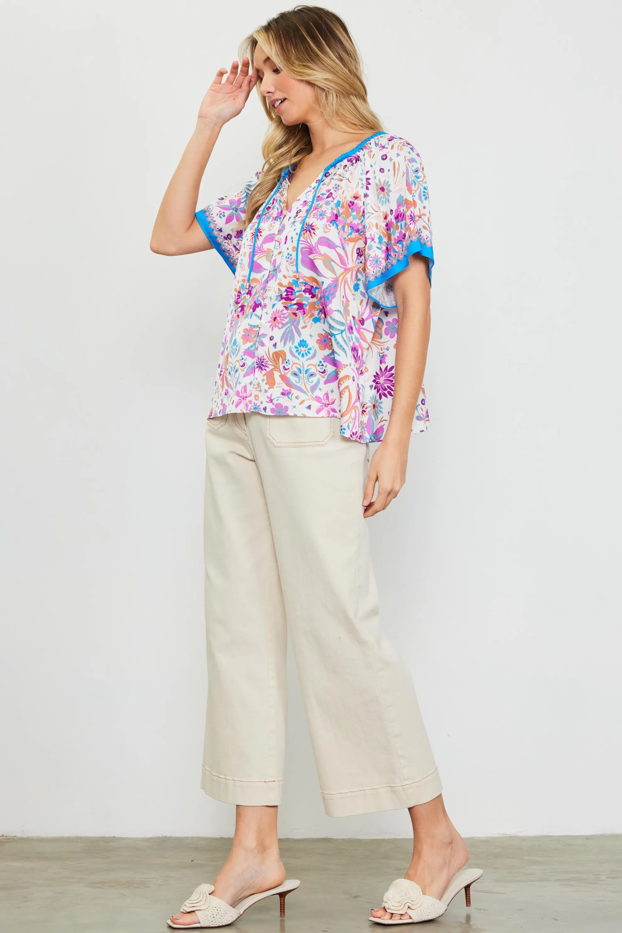 Magnolia Border Print Short Sleeve Top