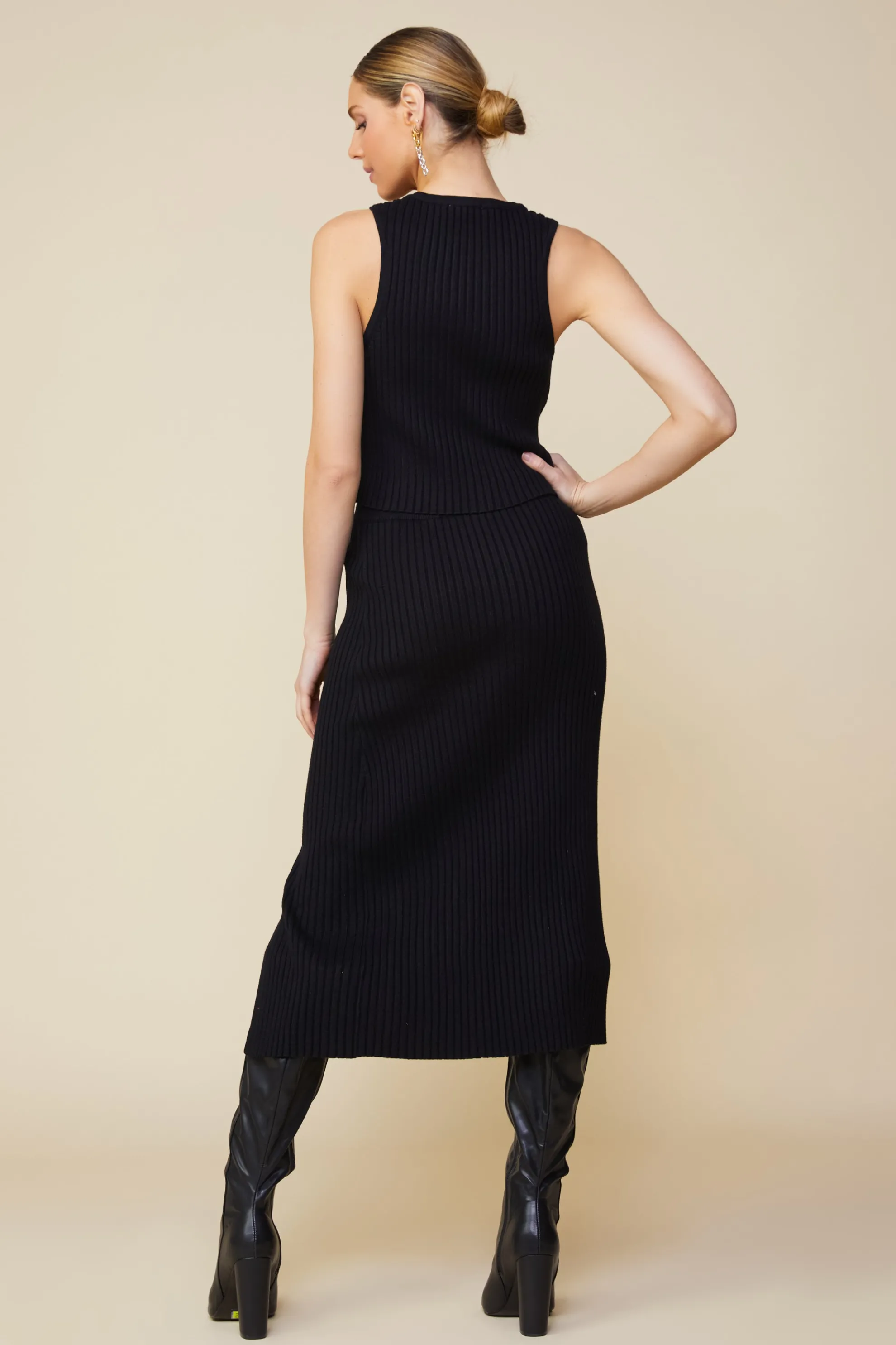 Ribbed Knit Sleeveless Top