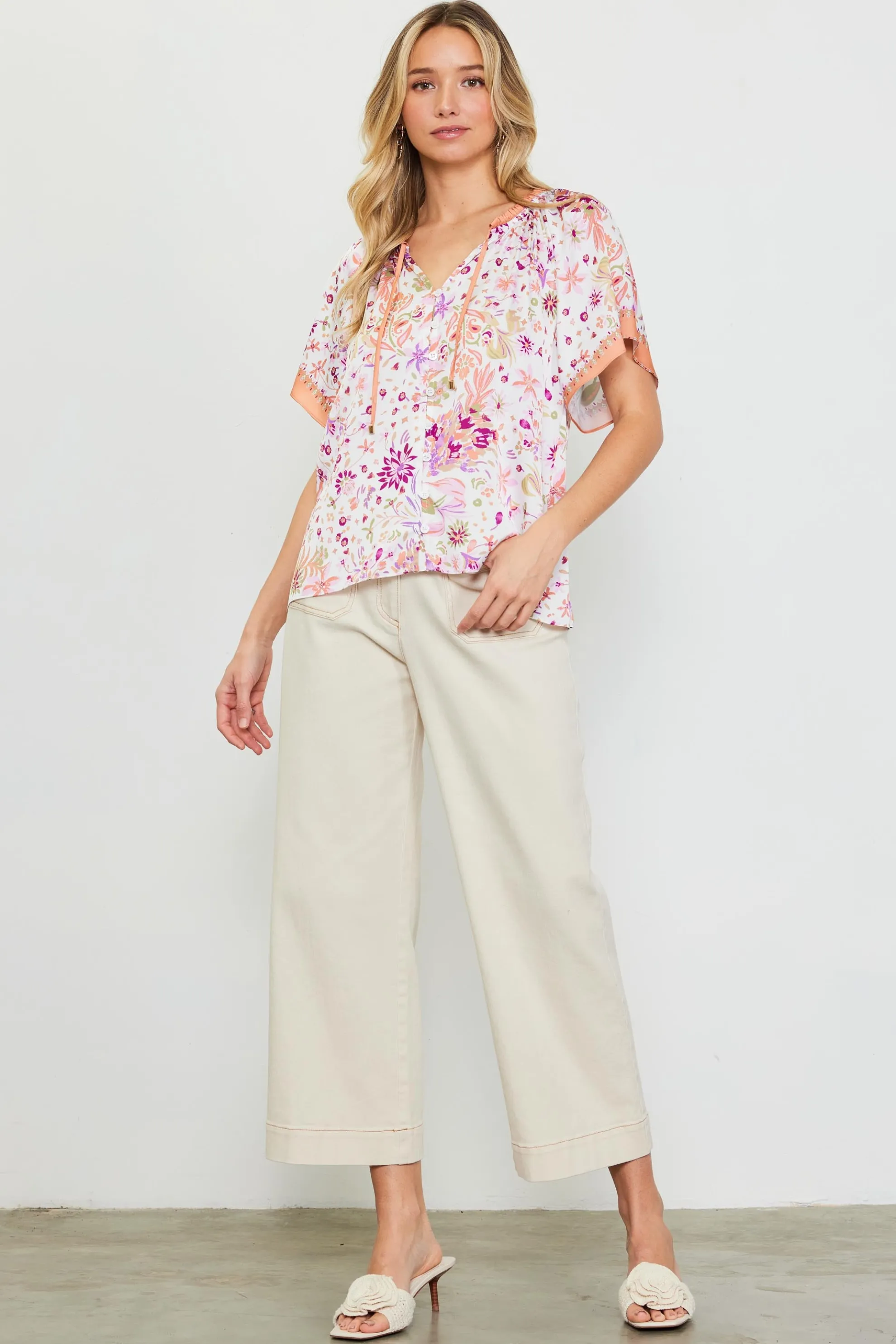 Magnolia Border Print Short Sleeve Top